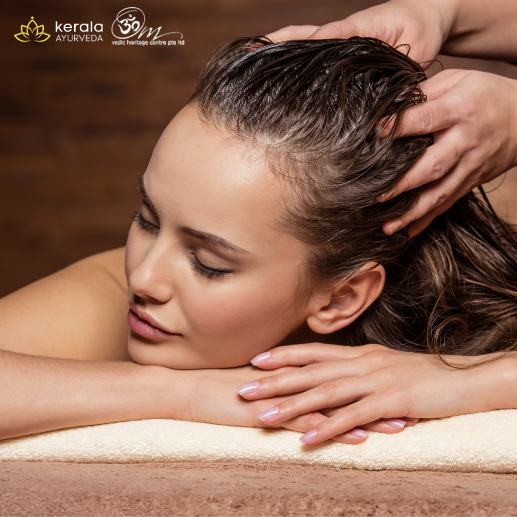a women getting an ayurvedic scalp massage by an ayurvedic practioner